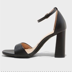 Women's Shelly Heels